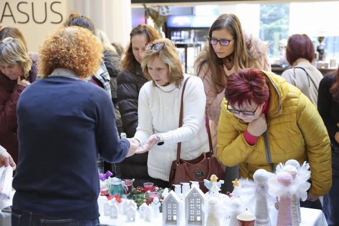  Pro dárky i dekorace můžete na jarmark do Regionálního centra Olomouc

