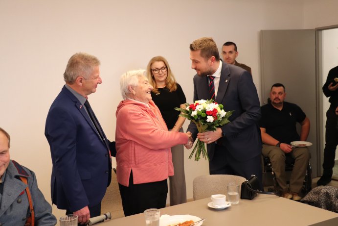  Uctili památku amerických letců i statečnost obyvatel Troubek
