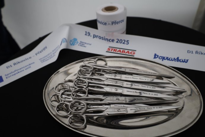  D1 je kompletní. Dálnice mezi Říkovicemi a Přerovem už je v provozu
