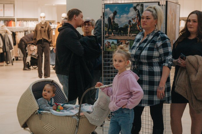  Galerie Šantovka hostí výstavu o pěstounských rodinách
