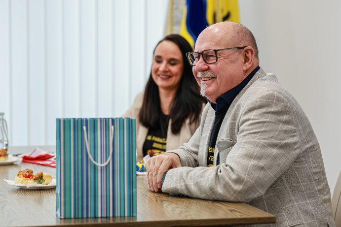  Parahokejisté se na kraji pochlubili úspěchem – po 21 letech jsou mistry republiky
