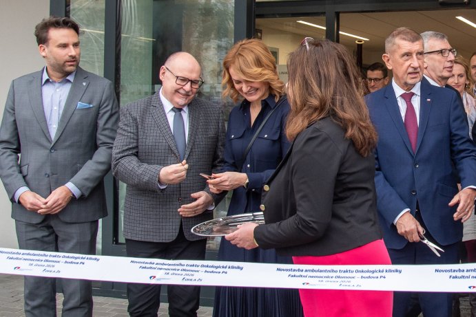  Nová budova onkologické kliniky v olomoucké fakultce už je v provozu
