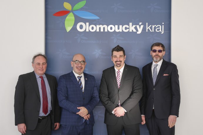  Izraelský velvyslanec v Olomouckém kraji. Jednal o podpoře turistického ruchu i vzdělávání
