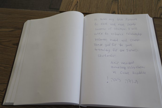  Izraelský velvyslanec v Olomouckém kraji. Jednal o podpoře turistického ruchu i vzdělávání
