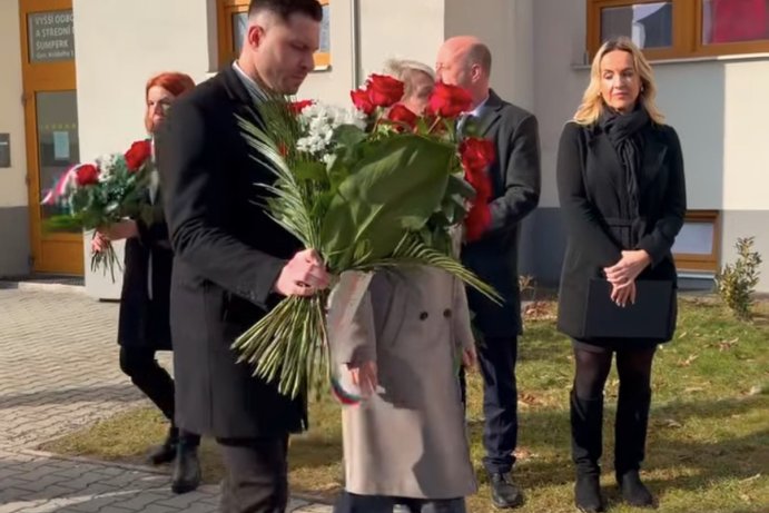  V Šumperku si při pietě připomněli Jana Zajíce
