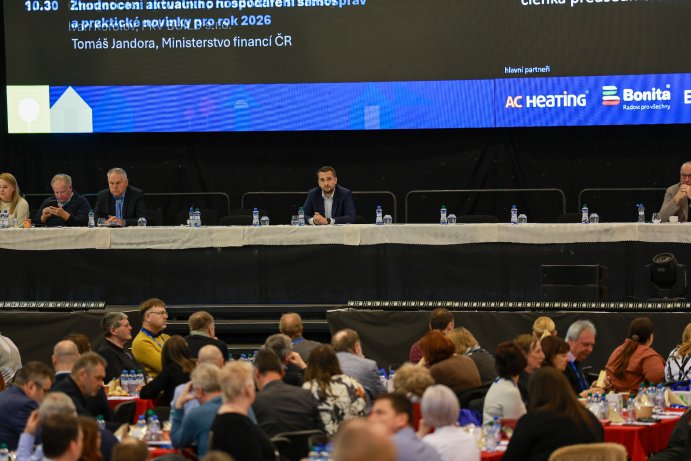  Den malých obcí otevřel témata komunální energetiky i kybernetické bezpečnosti
