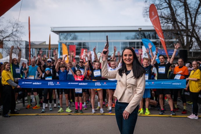  Běžci ve Smetanových sadech. Olomouc hostila RunTour Winter

