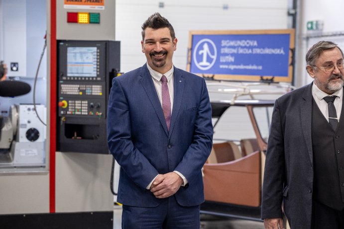  Rekonstrukce sociálního zázemí a nová odborná učebna pro studenty v Lutíně
