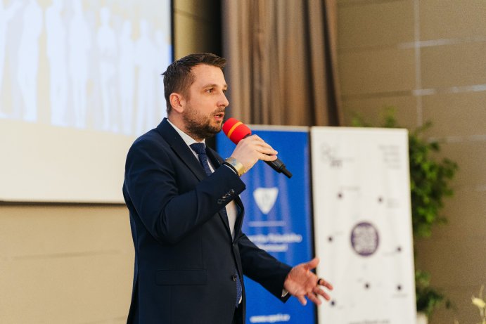  Policisté jednali na mezinárodní konferenci. Už po desáté
