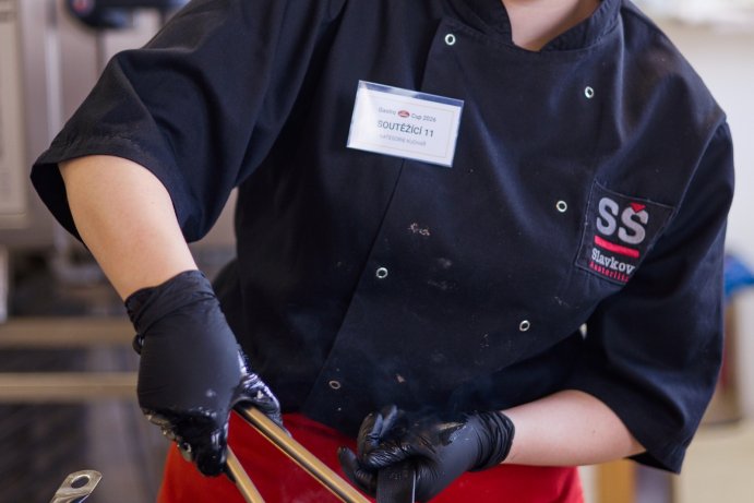  Kuchaři kouzlili s krkovičkou, baristé připravovali kávu
