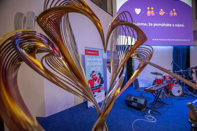  Poděkování pro pěstouny. Při Předmájové veselici
