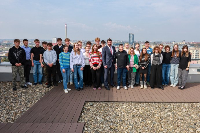  Studenti z Německa na hejtmanství, prohlédli si i historické centrum Olomouce

