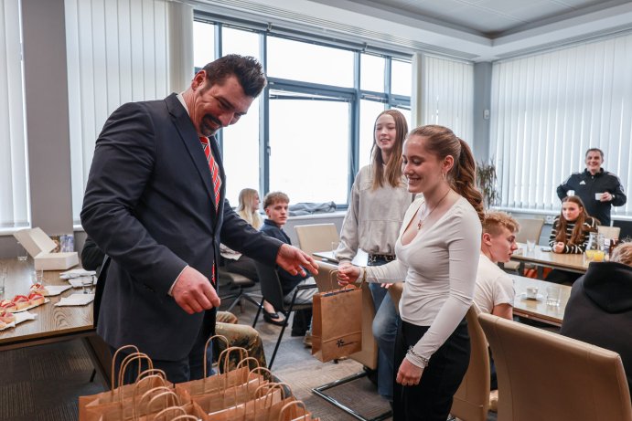  Studenti z Německa na hejtmanství, prohlédli si i historické centrum Olomouce
