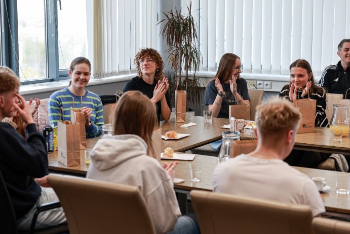  Studenti z Německa na hejtmanství, prohlédli si i historické centrum Olomouce
