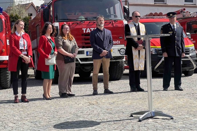  Nová cisterna pro hasiče v Žulové. Zapojili se lidé, přispěl i kraj
