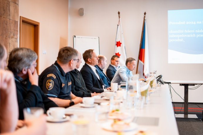  V Zábřehu řešili, jak pokračují práce po povodních
