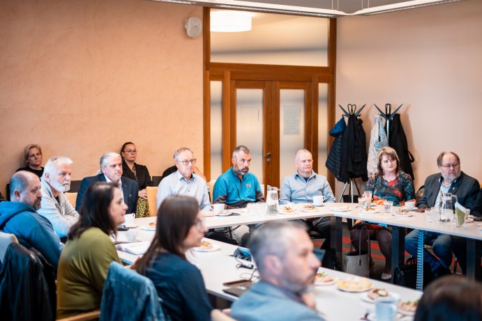  V Zábřehu řešili, jak pokračují práce po povodních
