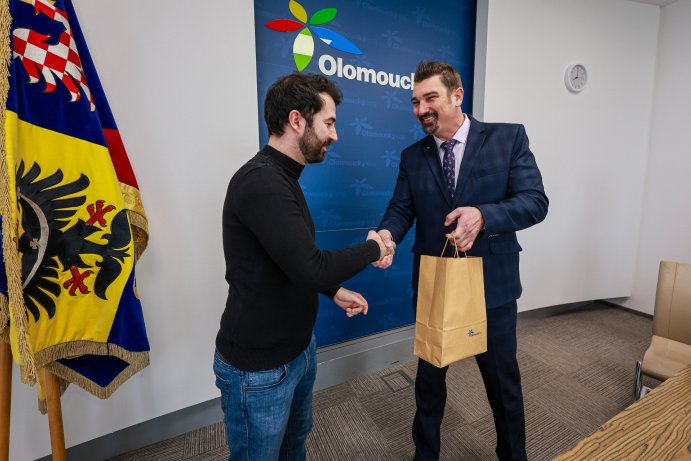  Na hejtmanství zavítali studenti z Německa
