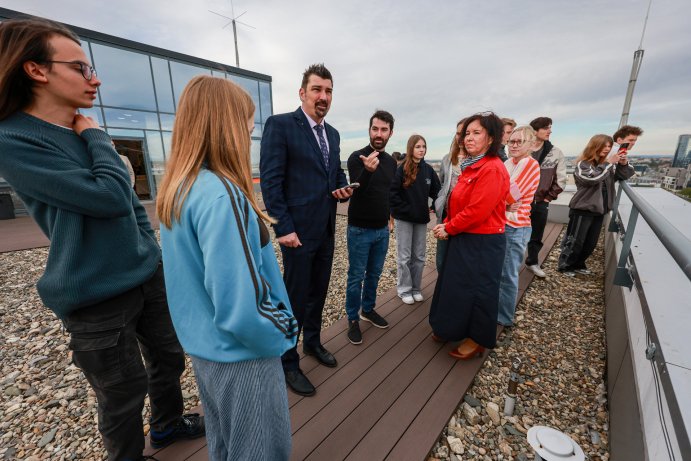  Na hejtmanství zavítali studenti z Německa
