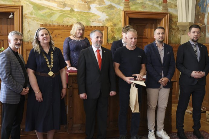  Dárci krve převzali v Olomouci Zlaté medaile Jana Janského
