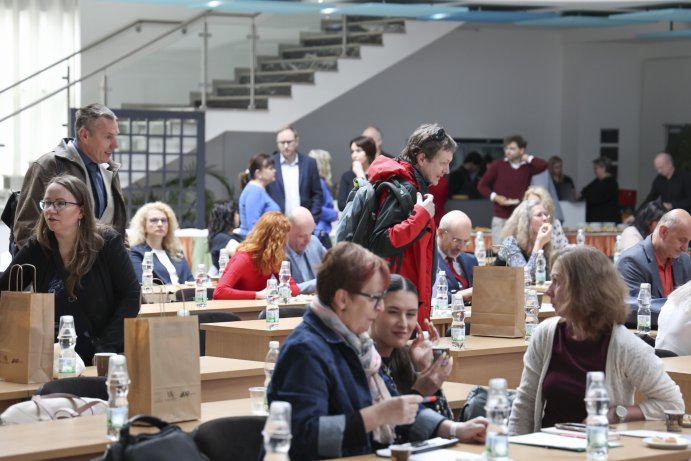  Olomoucký kraj propojuje školy a odborníky. Chce modernější vzdělávání
