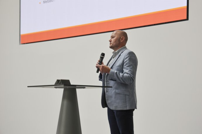  Olomoucký kraj propojuje školy a odborníky. Chce modernější vzdělávání

