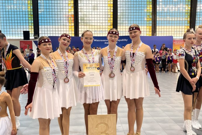  Hranice hostily republikové finále mažoretek. Do soutěže se zapojily stovky sportovců
