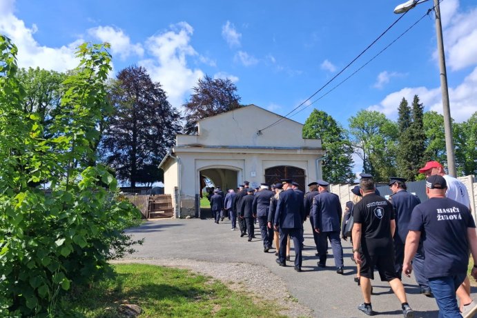Hasiči z Vlčic oslavili 80 let tradice a služby obci