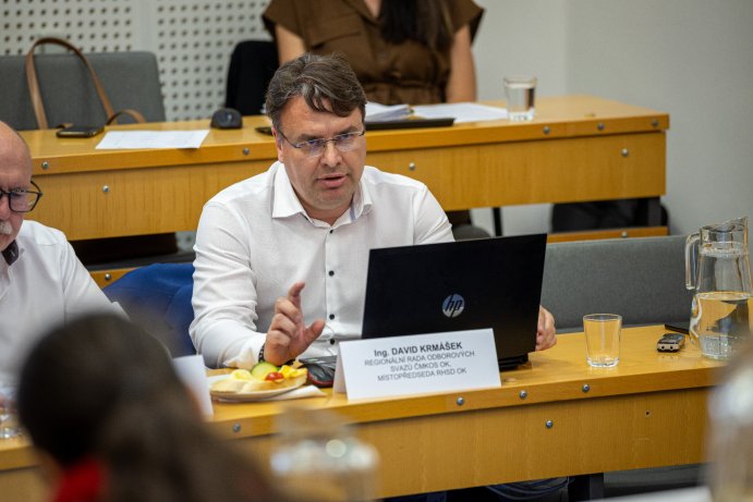  Krajská tripartita řešila podporu ohrožených regionů i nové vzdělávání
