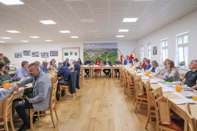  Starostové zamířili do Majetína na setkání mikroregionů
