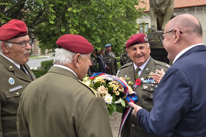 V Plumlově uctili památku padlých a vzdali hold válečným veteránům