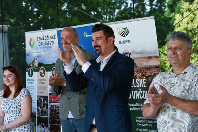  SŠZZ Olomouc slaví 150 let. Významné jubileum připomněly oslavy i floristická soutěž