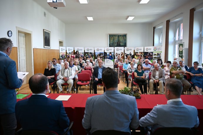  SŠZZ Olomouc slaví 150 let. Významné jubileum připomněly oslavy i floristická soutěž