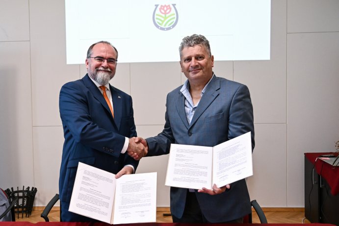  SŠZZ Olomouc slaví 150 let. Významné jubileum připomněly oslavy i floristická soutěž