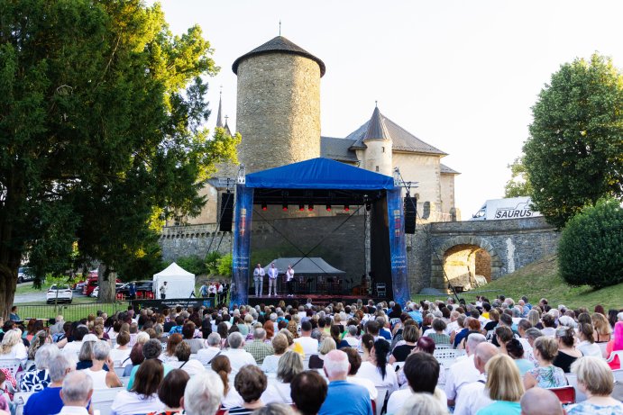  4 Tenoři zahájili Šternberské kulturní léto pod hvězdami