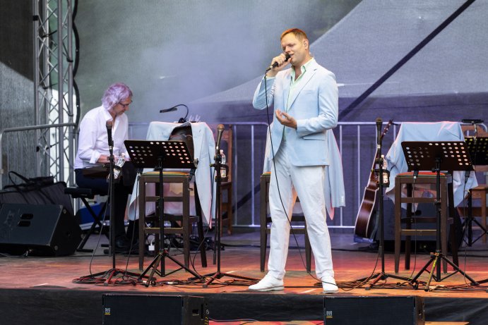  4 Tenoři zahájili Šternberské kulturní léto pod hvězdami