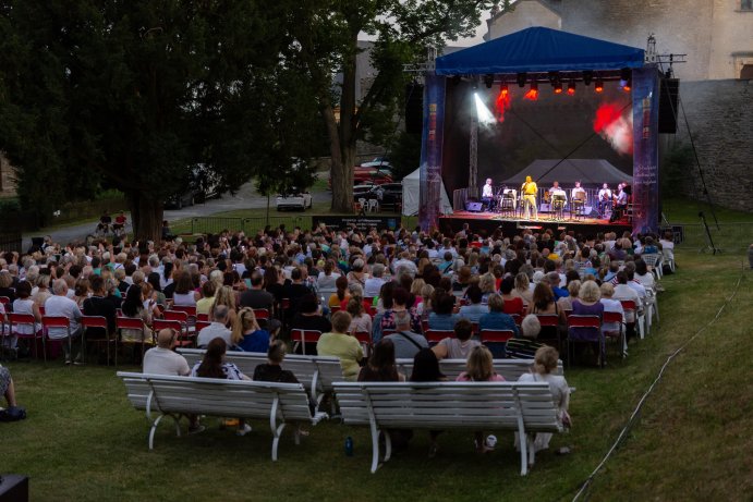  4 Tenoři zahájili Šternberské kulturní léto pod hvězdami