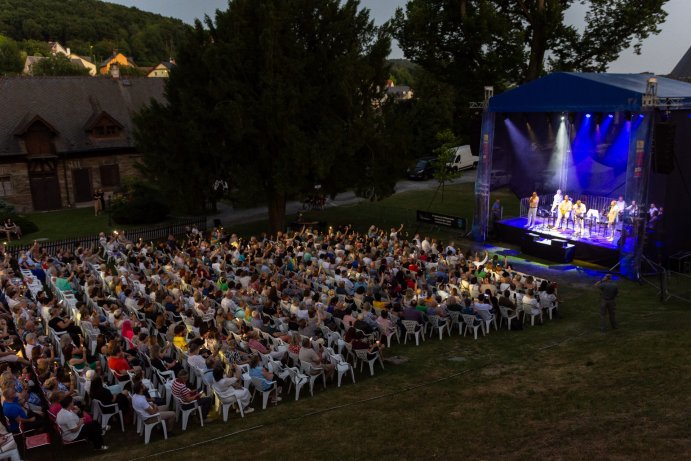  4 Tenoři zahájili Šternberské kulturní léto pod hvězdami