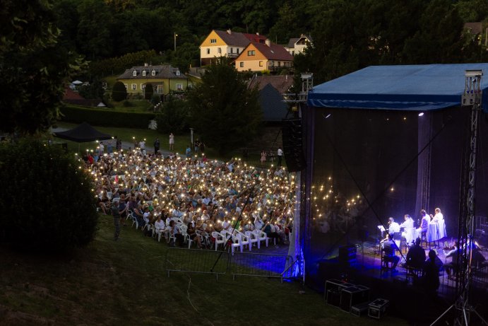  4 Tenoři zahájili Šternberské kulturní léto pod hvězdami