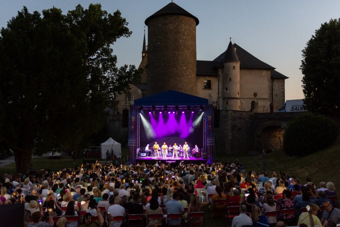  4 Tenoři zahájili Šternberské kulturní léto pod hvězdami