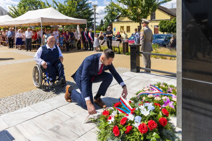  Olomoucký kraj uctil památku obětí z Českého Malína