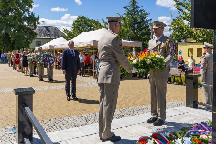  Olomoucký kraj uctil památku obětí z Českého Malína
