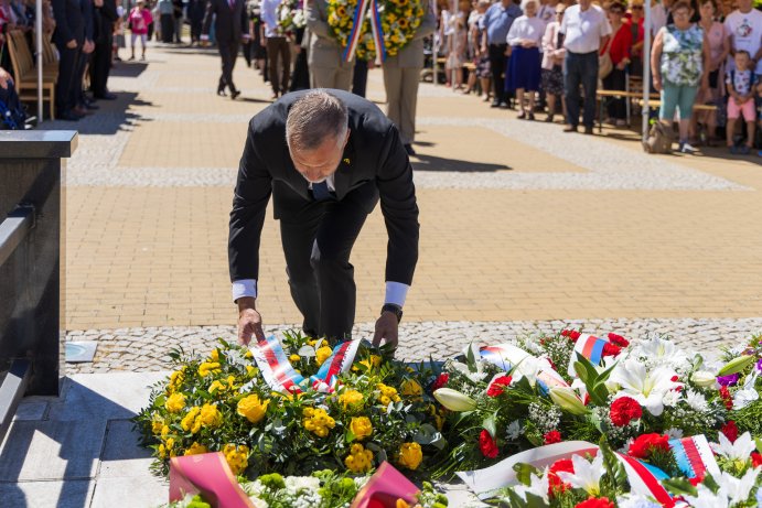  Olomoucký kraj uctil památku obětí z Českého Malína