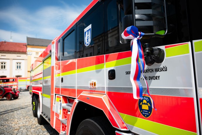 Nová hasičská cisterna posílí jednotku v Litovli