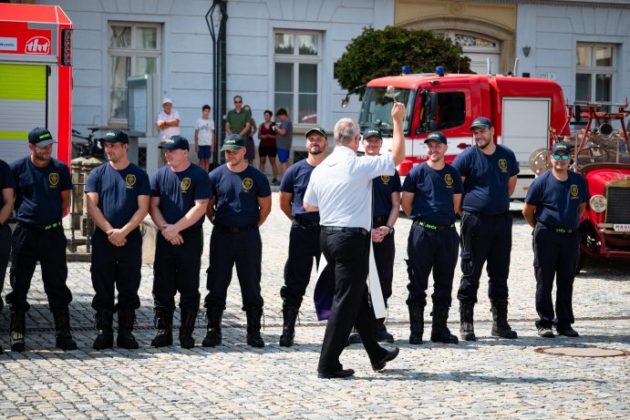 Nová hasičská cisterna posílí jednotku v Litovli