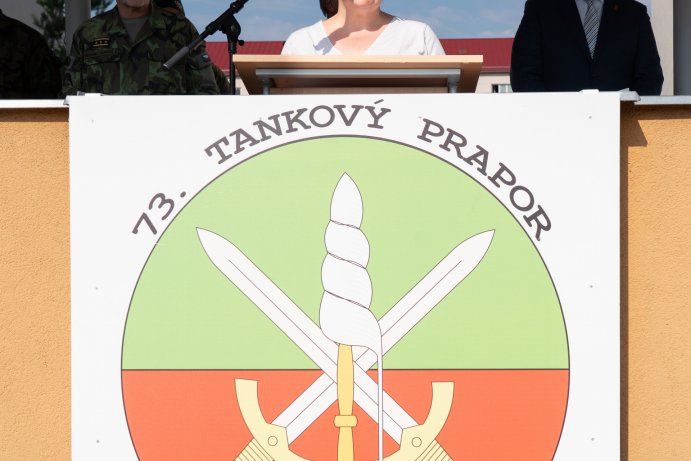 Z prázdnin rovnou do služby. Středoškoláci složili vojenskou přísahu