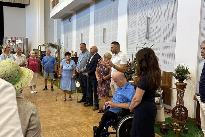 Rapotín rozkvetl mečíky. Výstava připomněla 65 let tradice