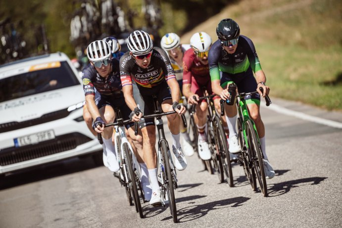  Czech Tour ve třetí etapě dojela na Dlouhé stráně
