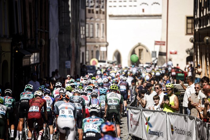  Czech Tour ve třetí etapě dojela na Dlouhé stráně
