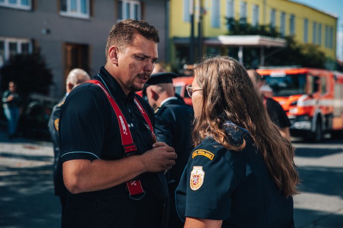 Hody v Přáslavicích nabídly hudbu, zábavu i slavnostní žehnání hasičského auta
